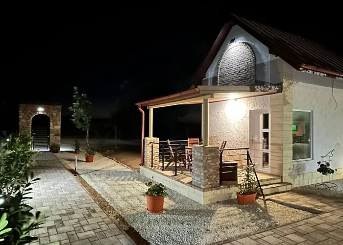 게스트하우스 Halta Pescarus 3*